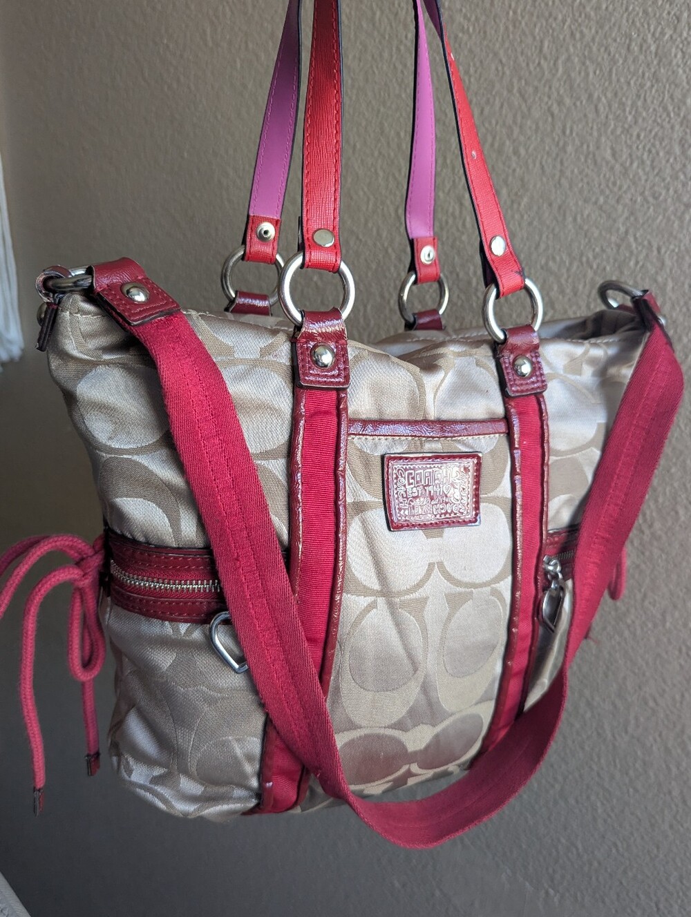 Coach Poppy. Signature Daisy 2-Way Tote Bag